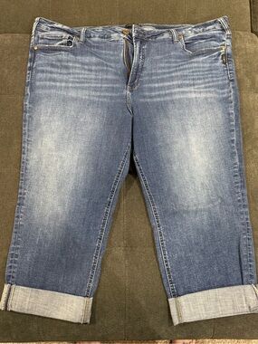 Silver Jeans Co. Plus Size Suki Mid Rise Capri Jeans, 24x23.5"